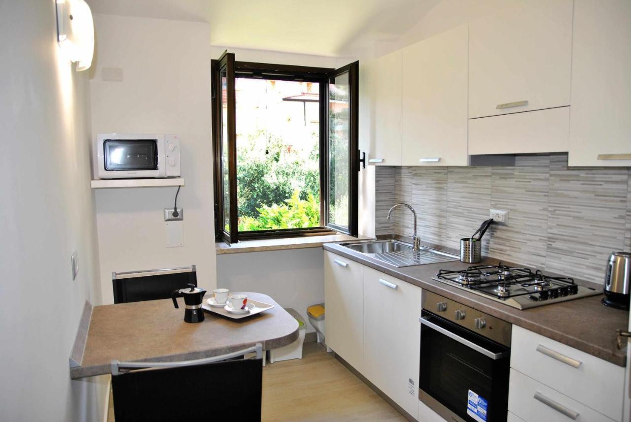 Casa Dinky Attico Con Terrazza Vista Mare Apartment Formia Exterior photo