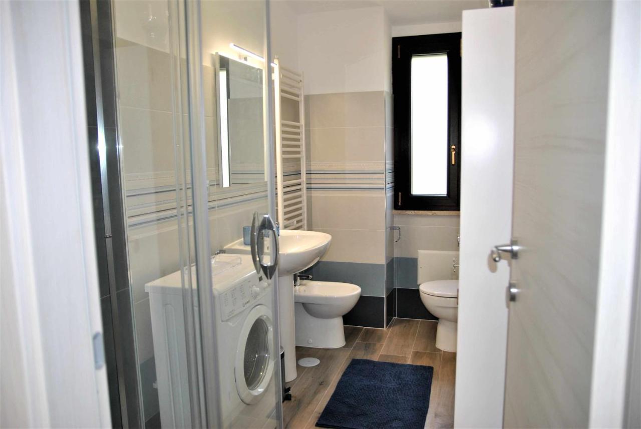 Casa Dinky Attico Con Terrazza Vista Mare Apartment Formia Exterior photo